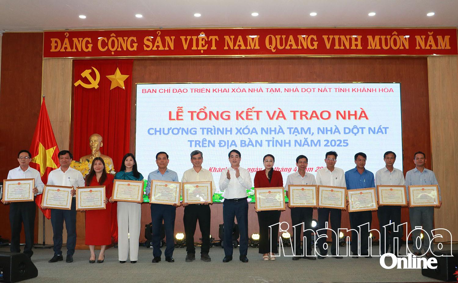 Khánh Hòa hoàn thành xóa nhà tạm, nhà dột nát cho 1.326 hộ gia đình đủ điều kiện