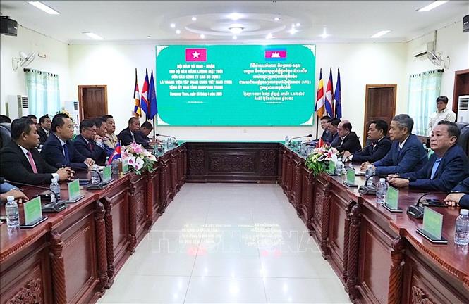 Phối hợp, tạo thuận lợi cho hợp tác, đầu tư Việt Nam - Campuchia tại tỉnh Kampong Thom