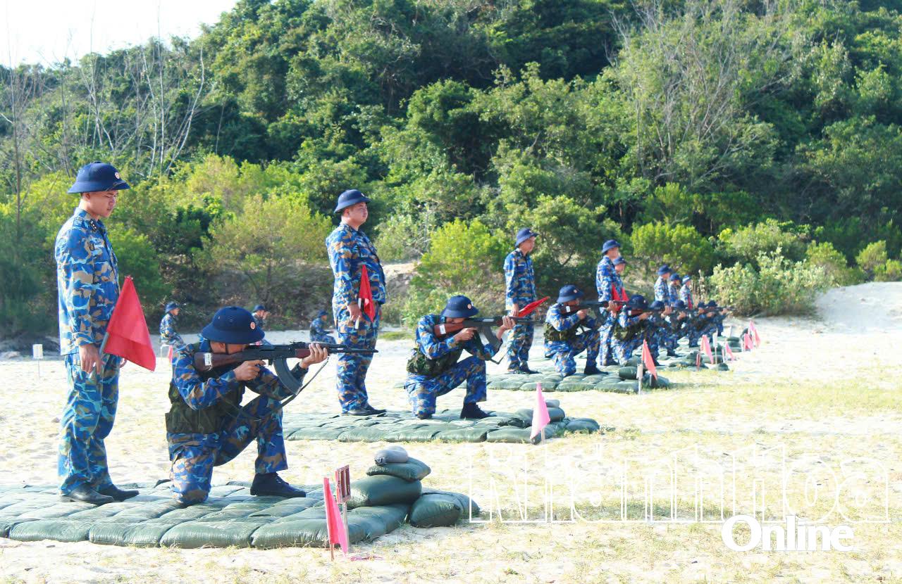 Lữ đoàn 957 kiểm tra bắn tập lần 2 cho chiến sĩ mới