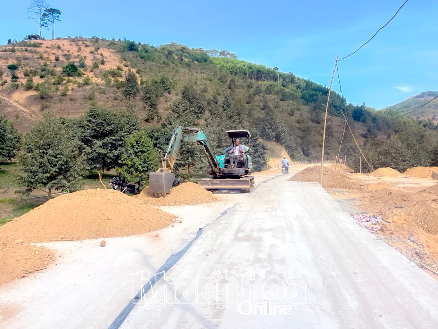 Khánh Sơn: Tập trung nâng cao tỷ lệ giải ngân vốn đầu tư công