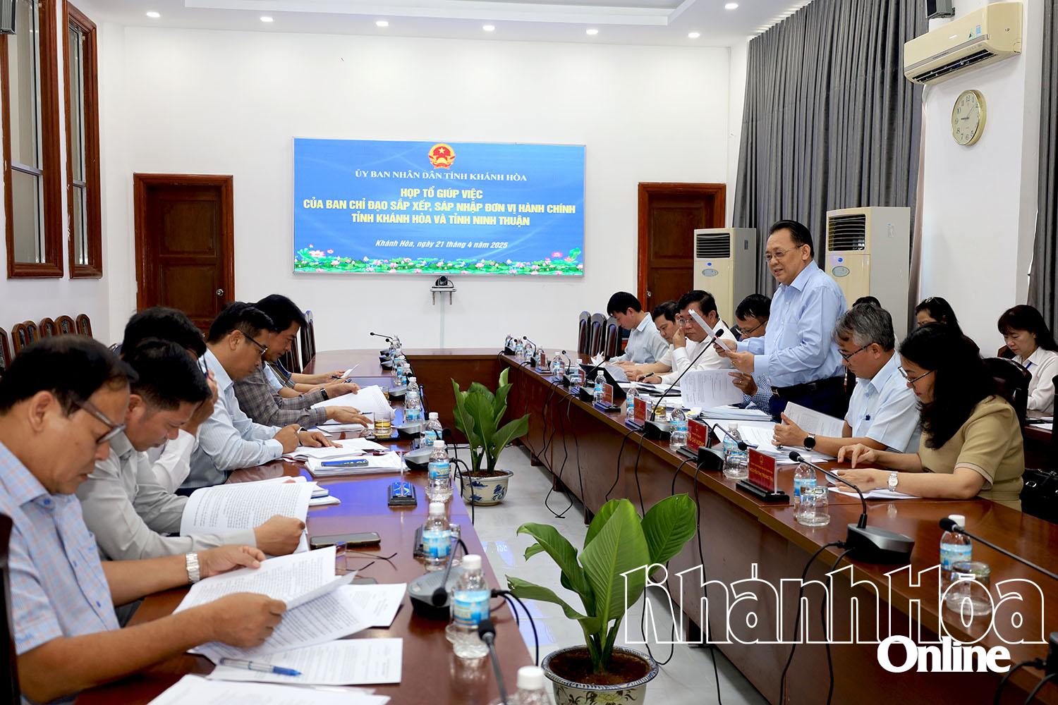 Khẩn trương hoàn thiện các nội dung chuẩn bị cho sáp nhập tỉnh