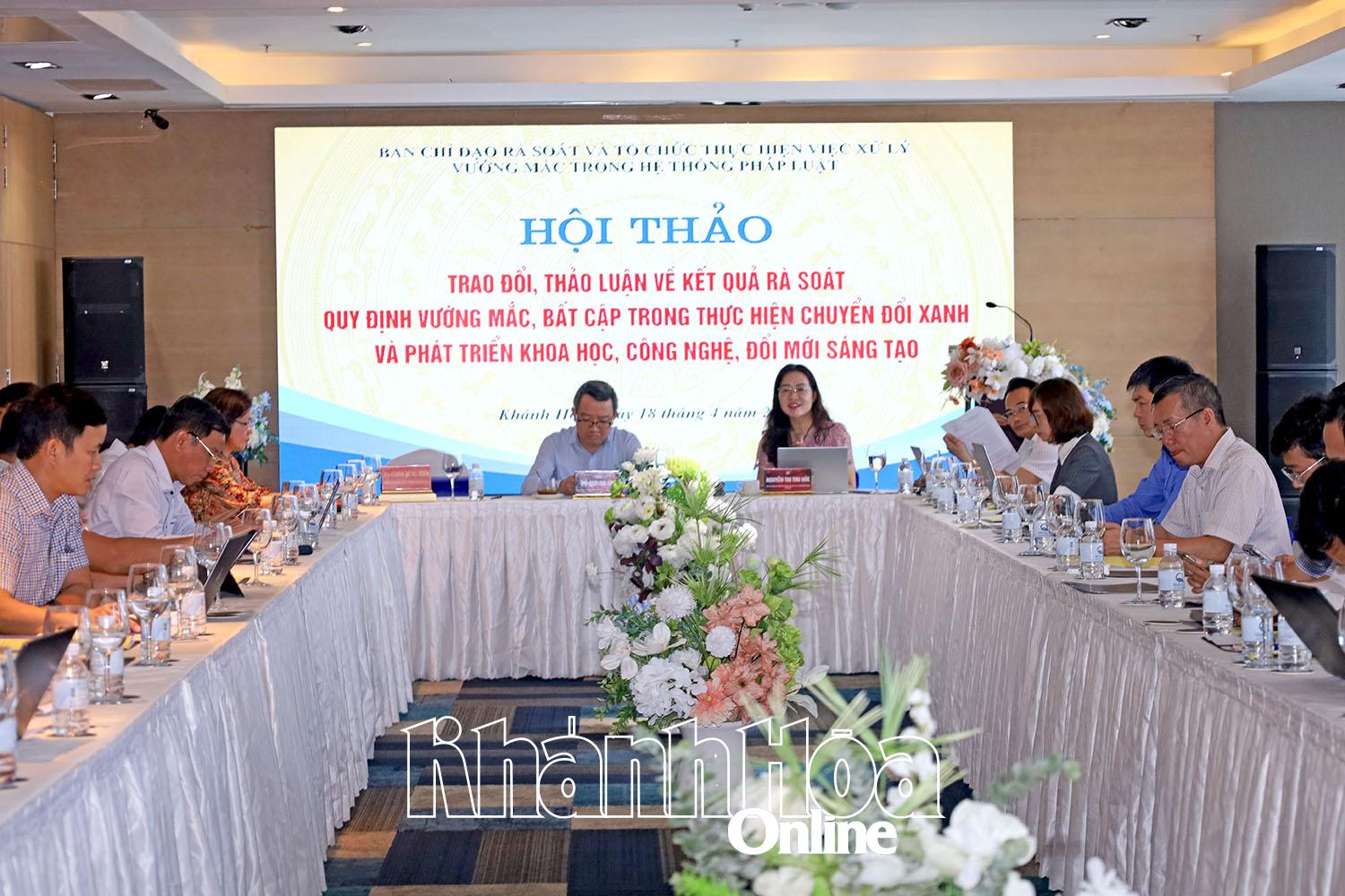 Bộ Tư pháp tổ chức hội thảo về kết quả rà soát các quy định pháp luật về thực hiện chuyển đổi xanh, phát triển khoa học công nghệ