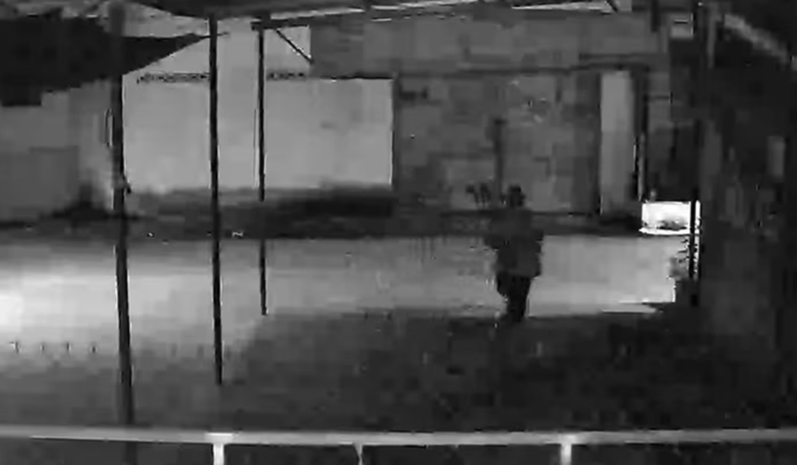 Công an thị trấn Vạn Giã: Điều tra vụ một hộ dân bị kẻ xấu phóng hỏa lúc rạng sáng