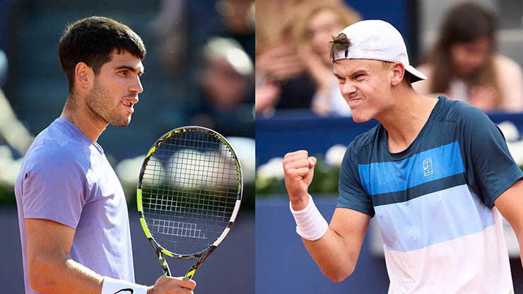 Alcaraz (bên trái) thua sốc Holger Rune.