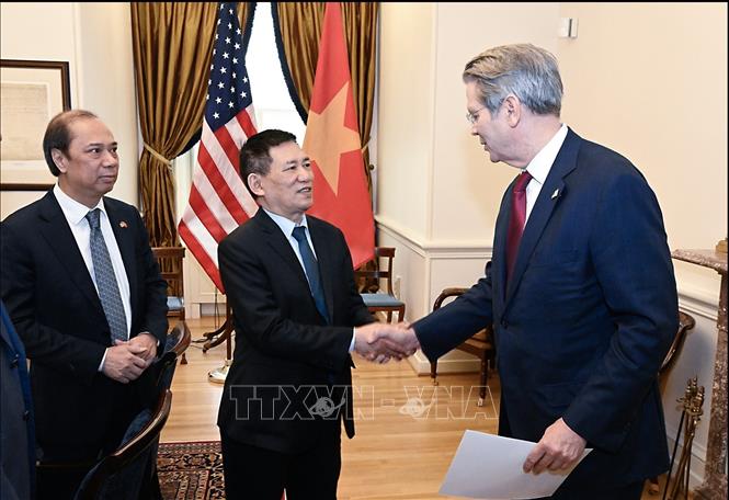 Bộ trưởng Tài chính Hoa Kỳ làm Trưởng đoàn đàm phán thương mại với Việt Nam