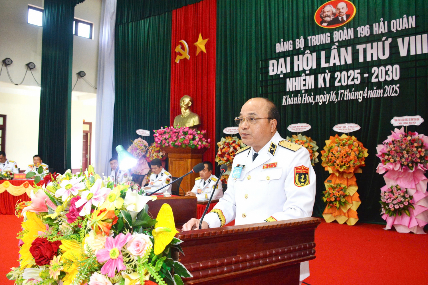 Chuẩn Đô đốc Đỗ Văn Yên phát biểu chỉ đạo.