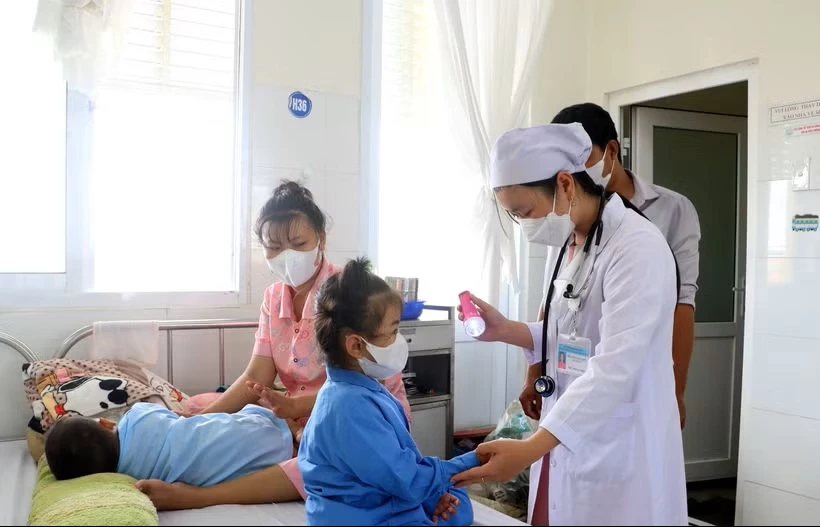 Tăng cường phòng, chống các bệnh truyền nhiễm trong cộng đồng. (Ảnh: TTXVN/Vietnam+)