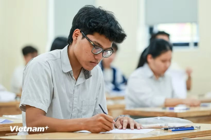 Thí sinh dự thi tốt nghiệp Trung học Phổ thông. (Ảnh: PV/Vietnam+)