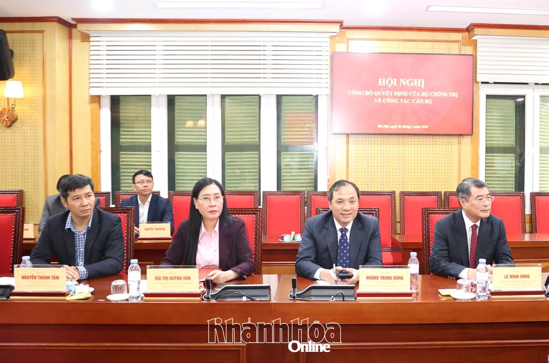 Các đồng chí trong Ban Tổ chức Trung ương.