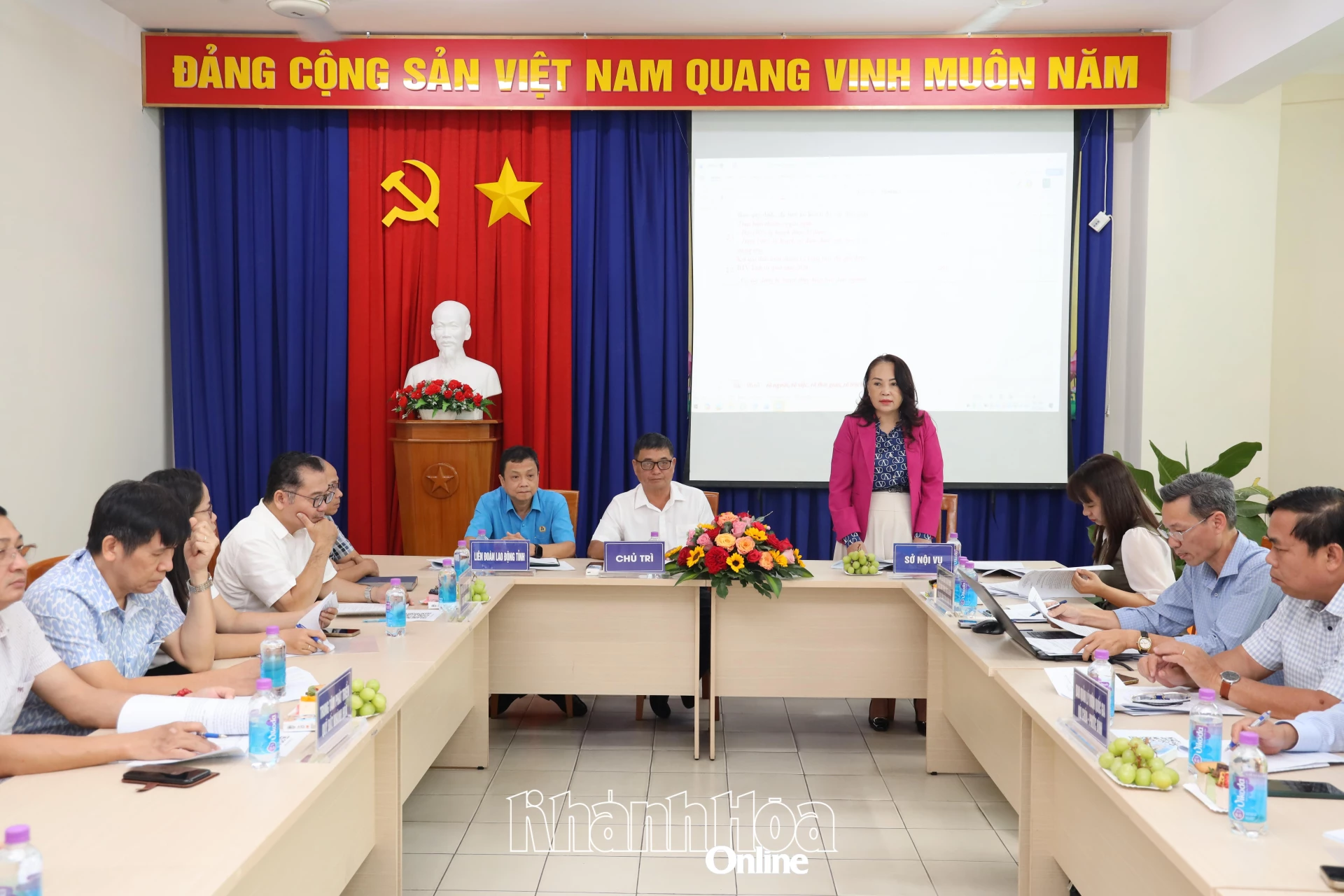 Đại diện Sở Nội vụ phát biểu góp ý tại buổi lễ