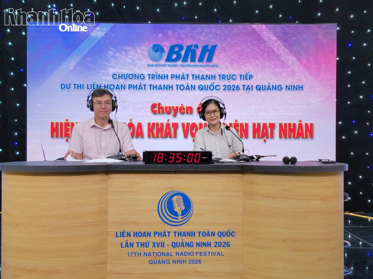 Biên tập viên Báo và Phát thanh, Truyền hình Khánh Hòa tham gia liên hoan 