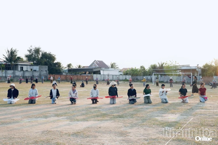 Làng Chăm Như Bình rộn ràng chuẩn bị lễ hội Rija Nagar 2026