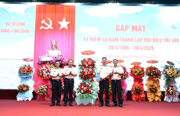 Vùng 4 Hải quân gặp mặt kỷ niệm 40 năm Ngày thành lập Đội điều trị 486
