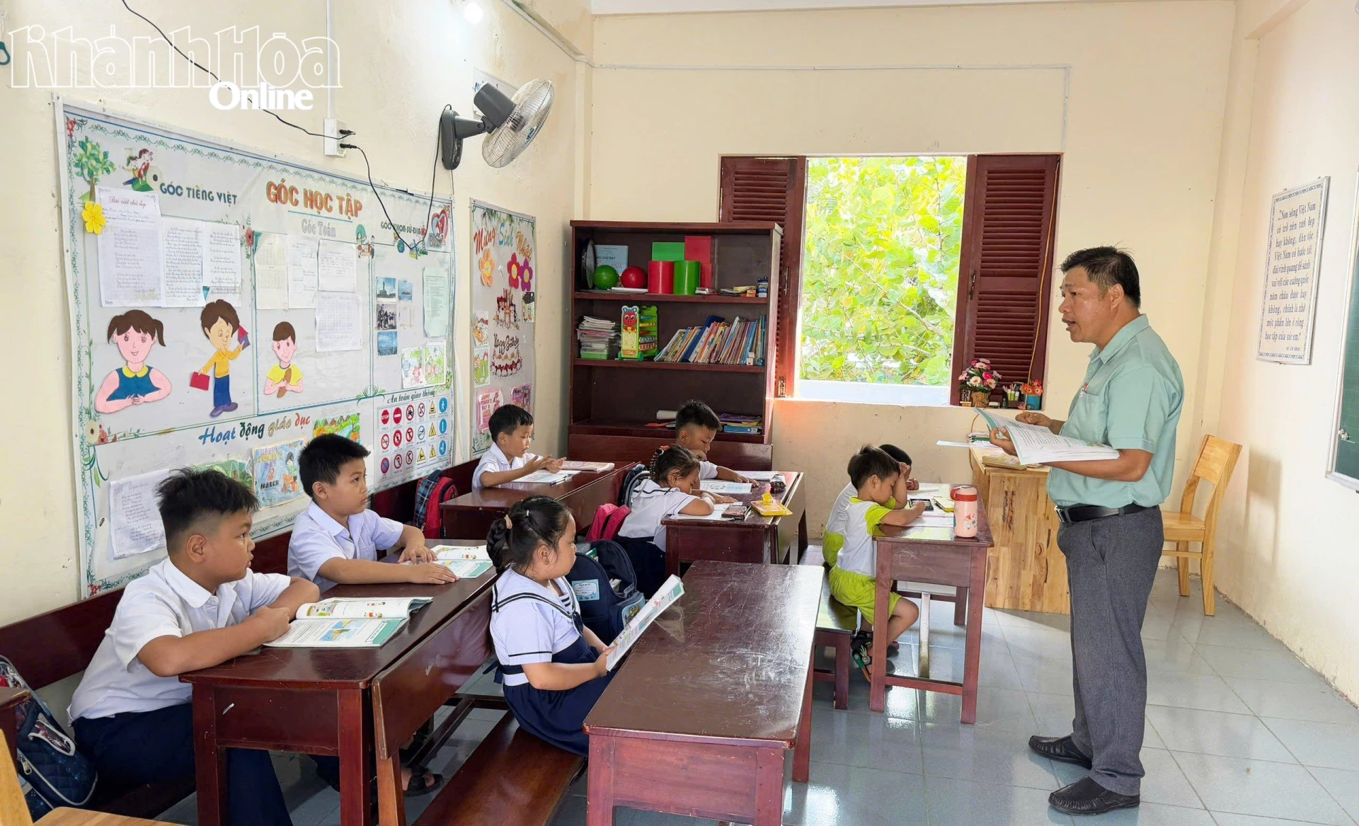 Một tiết học ở đảo Sinh Tồn.