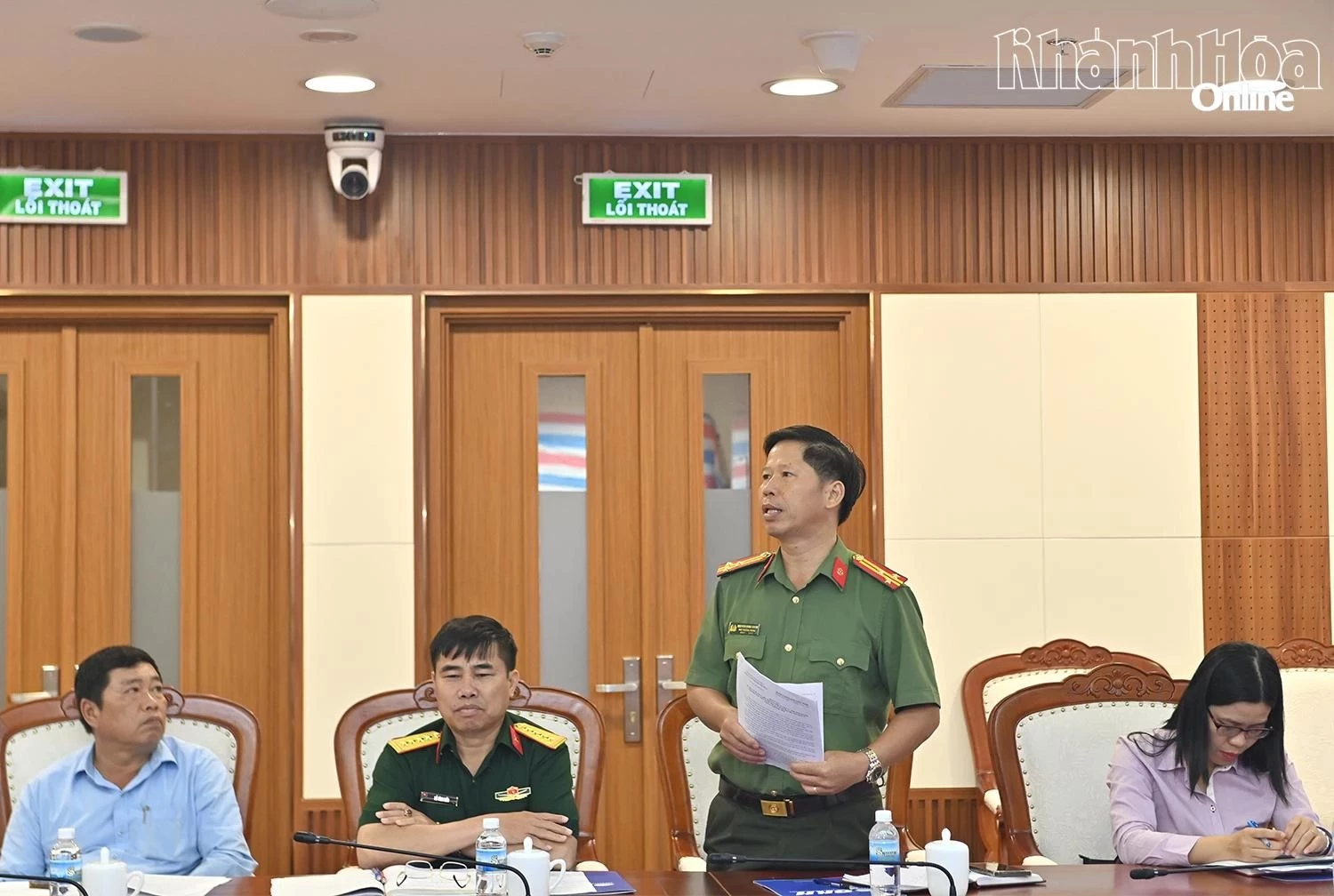 Đại diễn Công an tỉnh phát biểu.