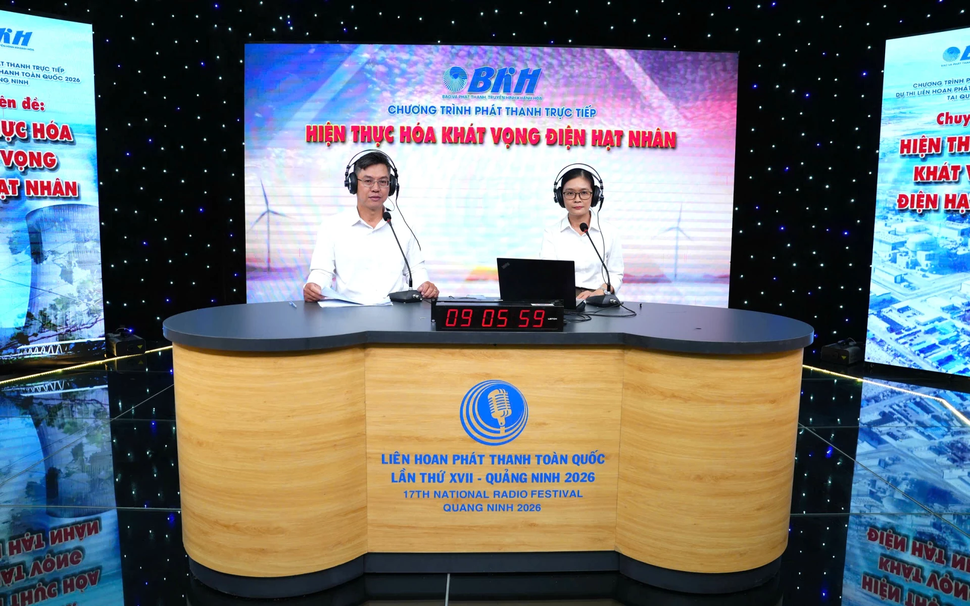 Các đoàn tham gia thi phát thanh trực tiếp tại Hội thảo “Phát thanh trực tiếp trong kỷ nguyên mới – Kỹ năng chinh phục công chúng”.