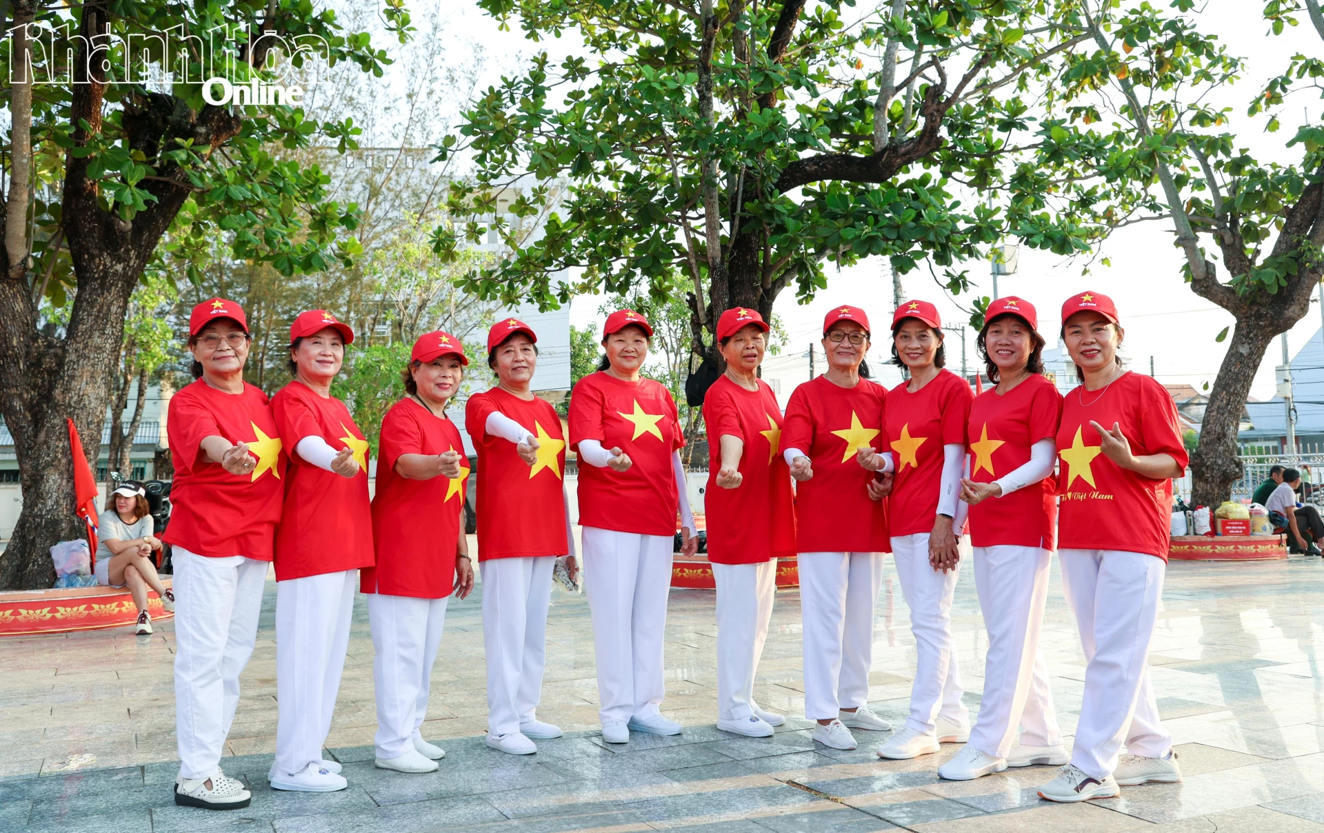 Đại hội thu hút đông đảo các tầng lớp nhân dân tham gia, hưởng ứng.