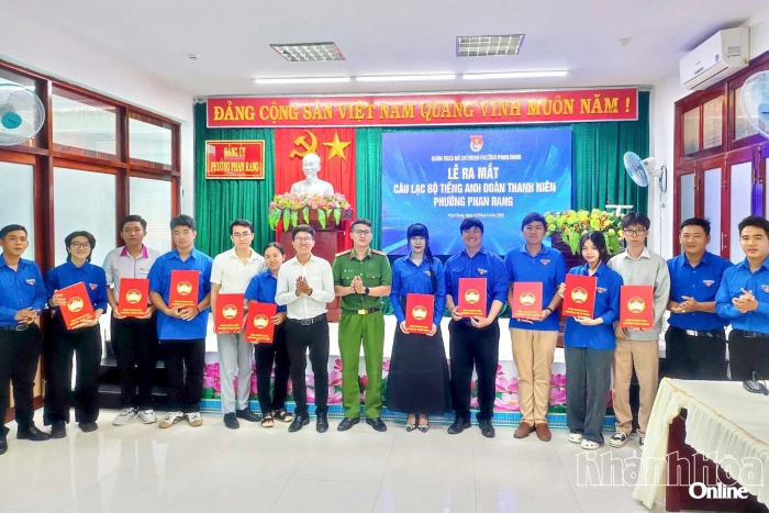 Lan tỏa phong trào học ngoại ngữ