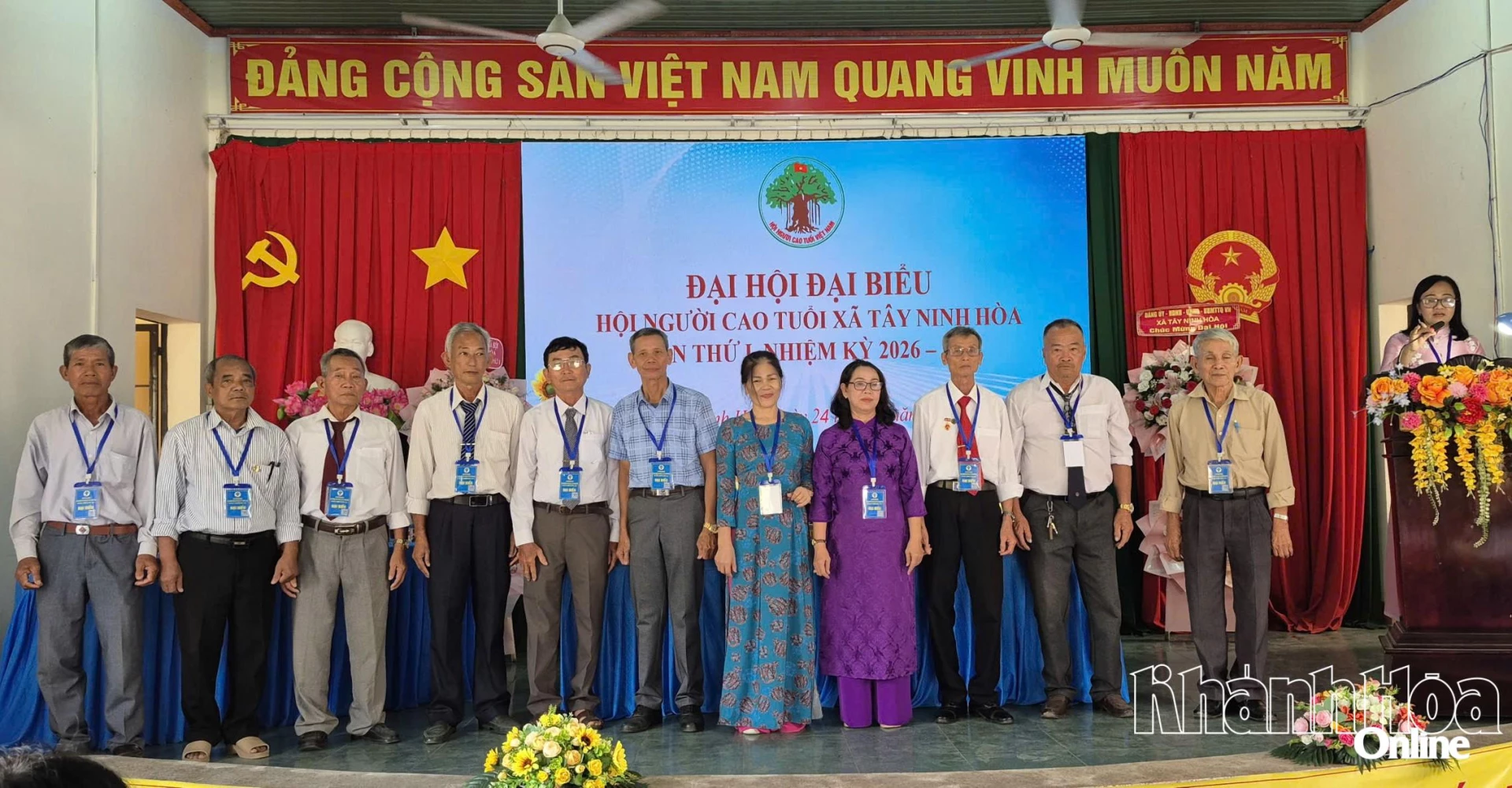 Ban chấp hành nhiệm kỳ mới ra mắt đại hội