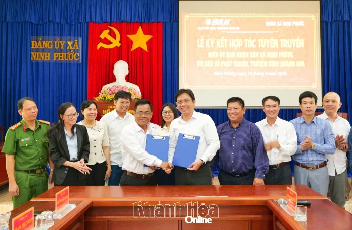 Xã Ninh Phước ký kết hợp tác tuyên truyền với Báo và Phát thanh, Truyền hình Khánh Hòa