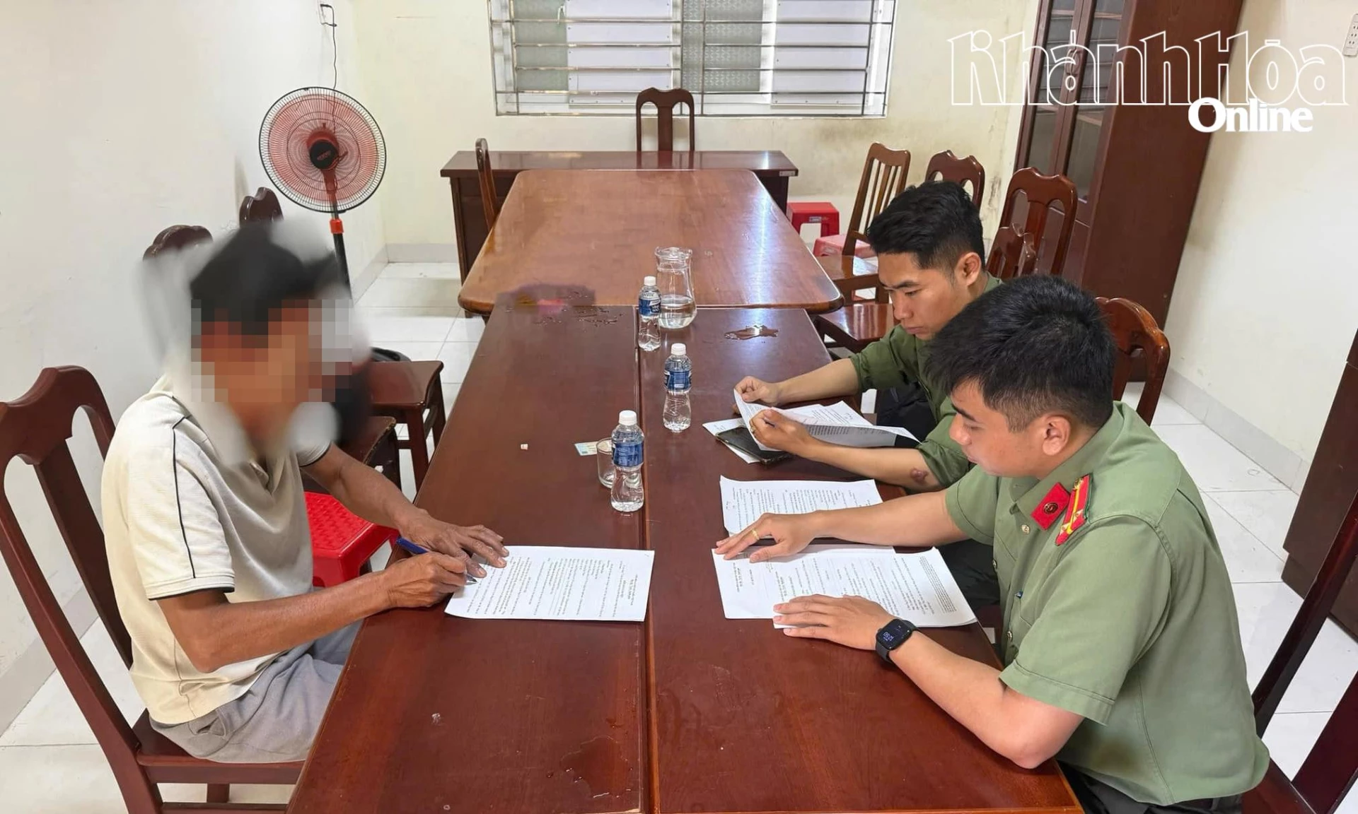 Tại cơ quan công an, ông L.V.S (trú xã Cà Ná) đã thừa nhận hành vi vi phạm.