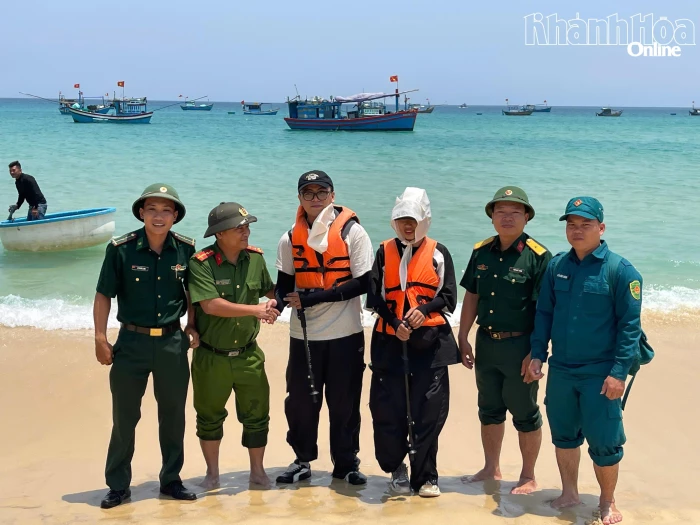 Kịp thời cứu hộ 2 du khách bị lạc tại khu vực núi Mũi Đôi