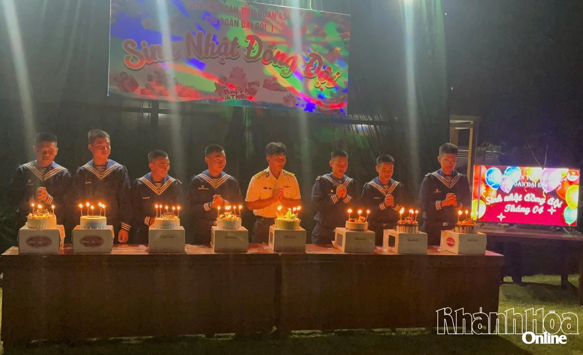 Chương trình sinh nhật đồng đội tháng 4