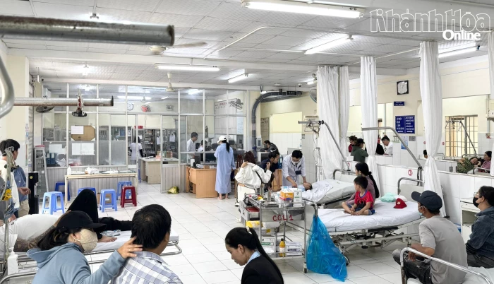 Khám, điều trị cho hơn 700 ca trong 3 ngày nghỉ lễ Giỗ Tổ Hùng Vương