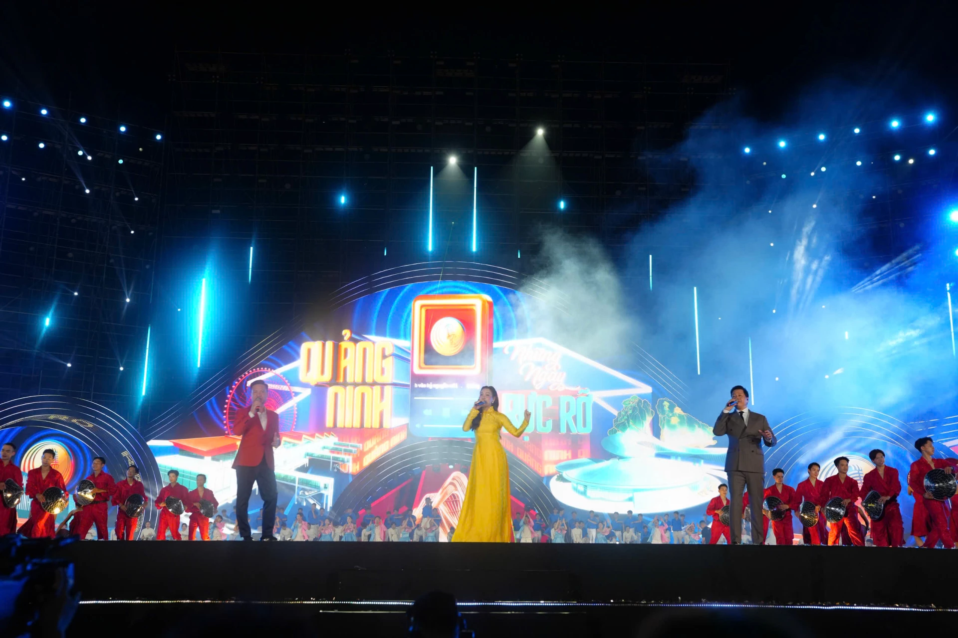 Khai mạc Liên hoan Phát thanh toàn quốc lần thứ XVII và chương trình nghệ thuật “Thanh âm kỷ nguyên mới”