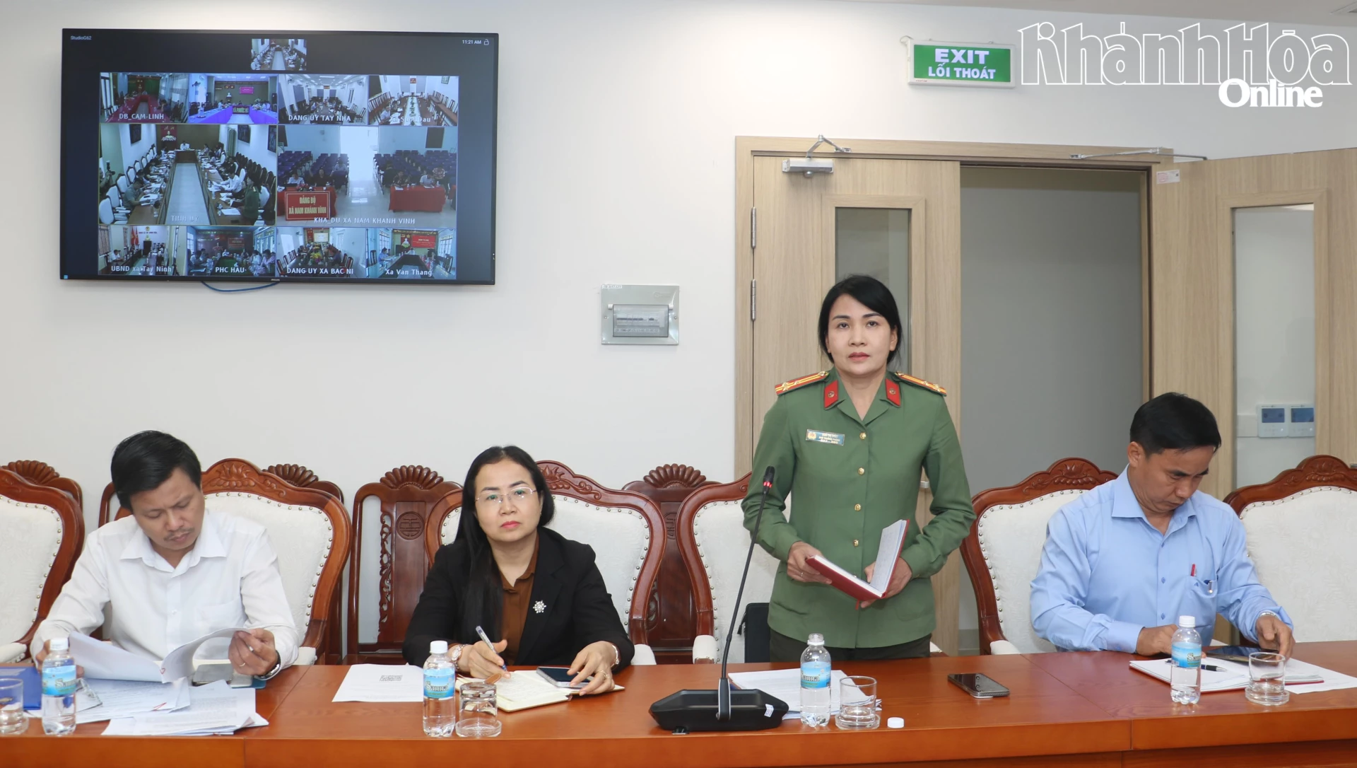 Đại biểu phát biểu tại cuộc họp