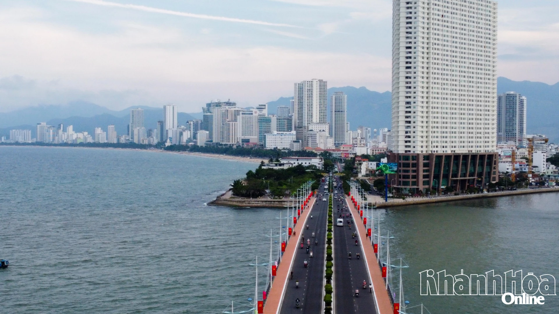 Khánh Hòa đang nỗ lực để sớm trở thành thành phố trực thuộc Trung ương trước năm 2030.