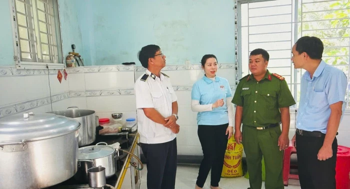 Xã Vạn Thắng triển khai Tháng hành động vì an toàn thực phẩm năm 2026