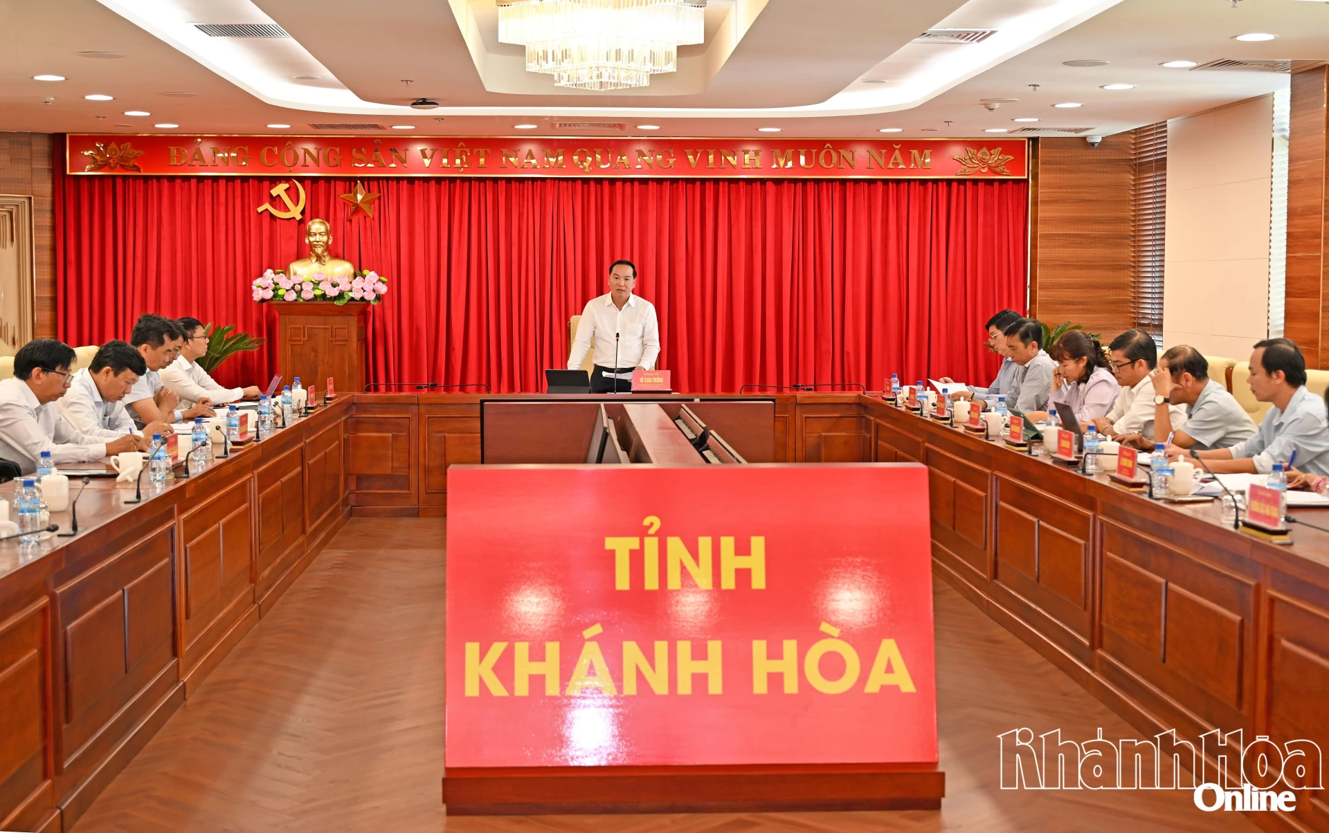 Hội nghị do đồng chí Hồ Xuân Trường chủ trì.