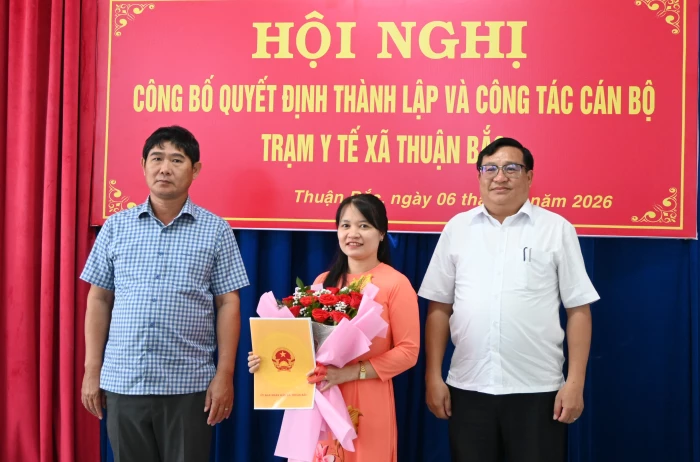 Xã Thuận Bắc công bố quyết định thành lập trạm y tế