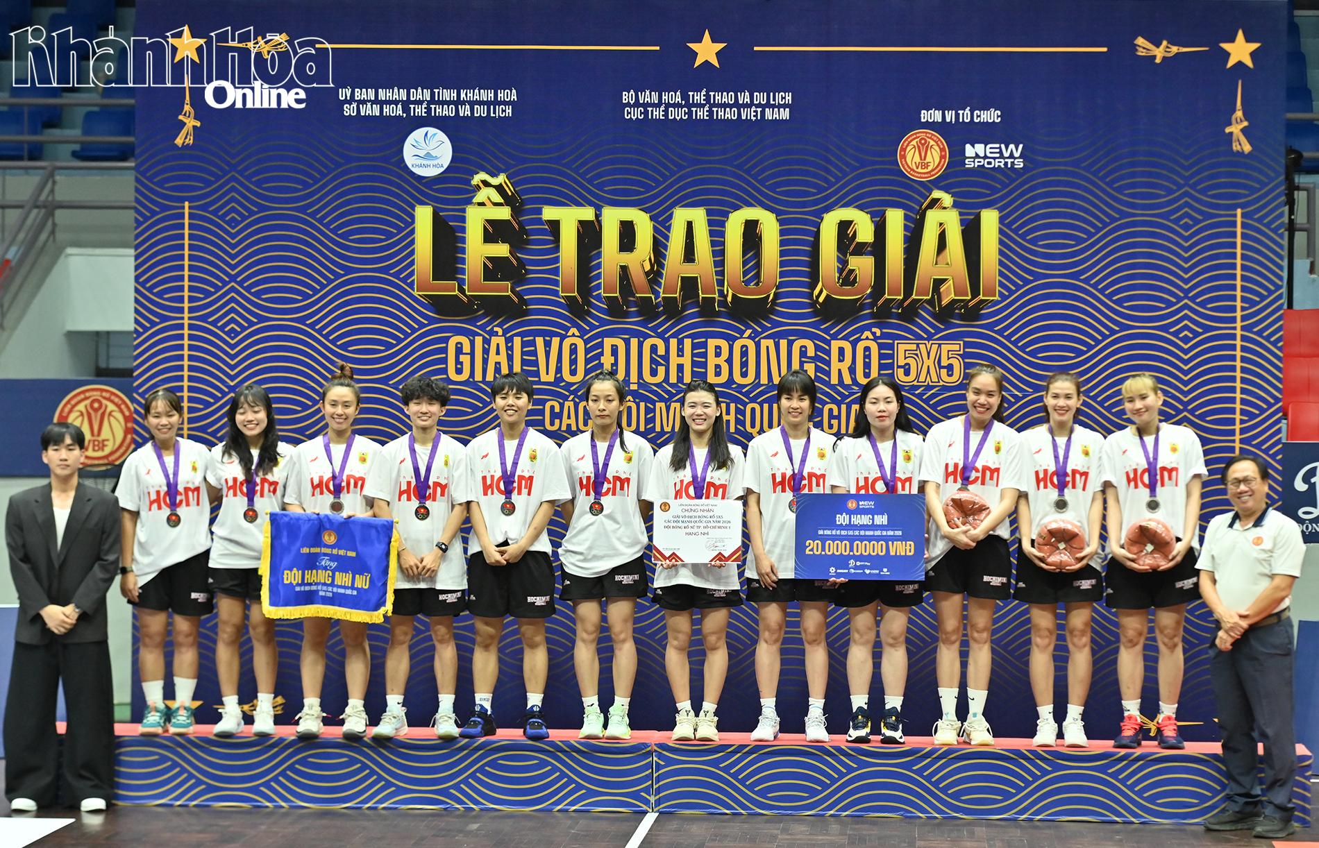 Đội nữ TP. Hồ Chí Minh 1 giành hạng nhì.