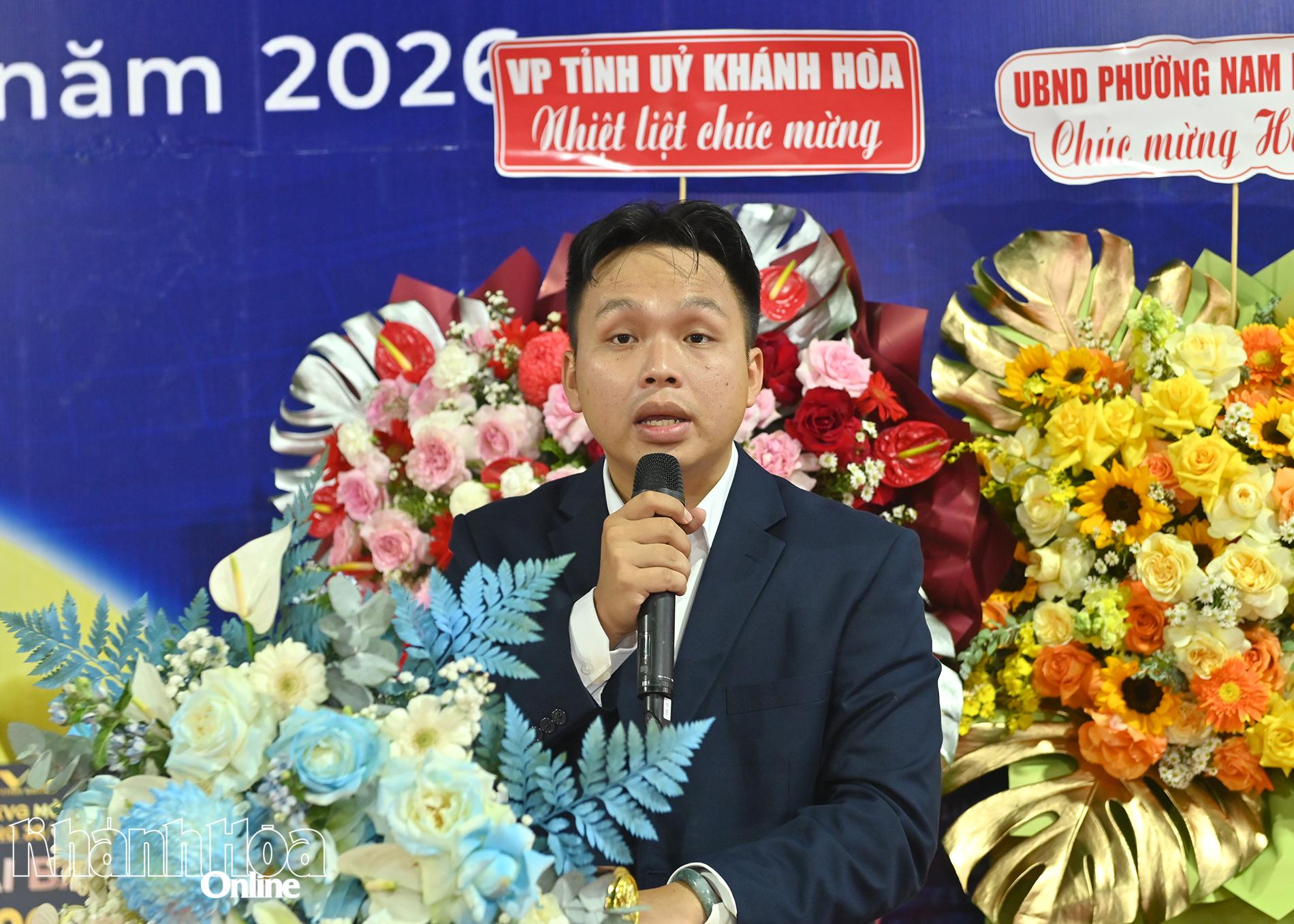 Ông Võ Đình Khang-Đại diện KVG, Trưởng Ban tổ chức hội thao phát biểu khai mạc.