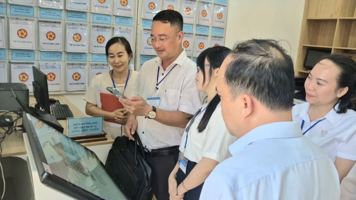 Đoàn Kiểm tra số 2 làm việc về chấp hành kỷ luật, kỷ cương hành chính tại phường Bắc Cam Ranh