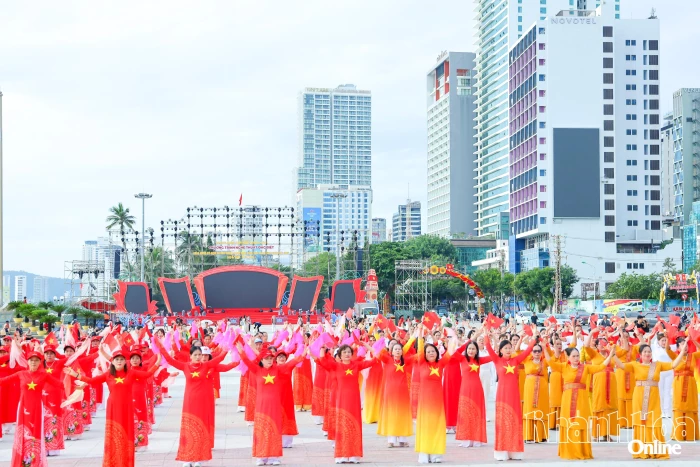 Văn hóa - nền tảng cho sự phát triển