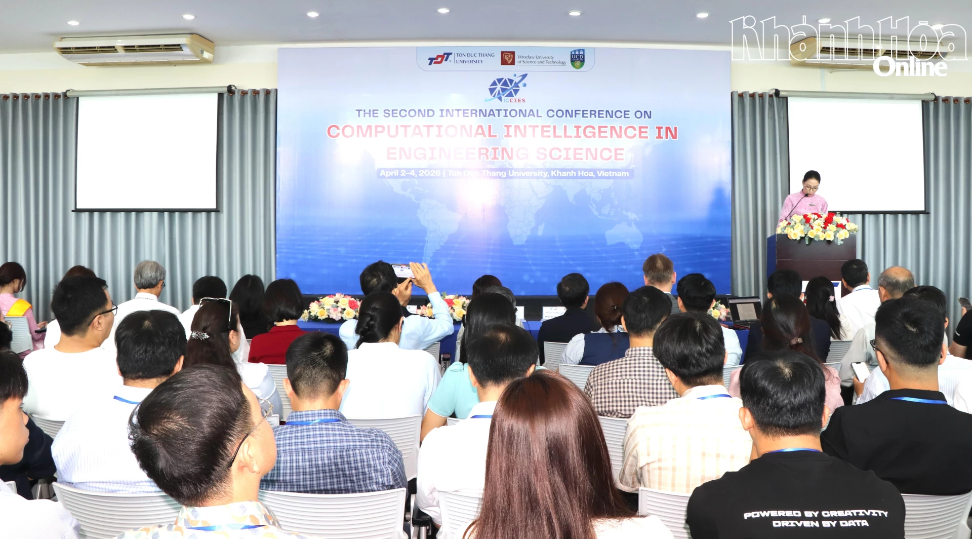 Quang cảnh hội thảo.