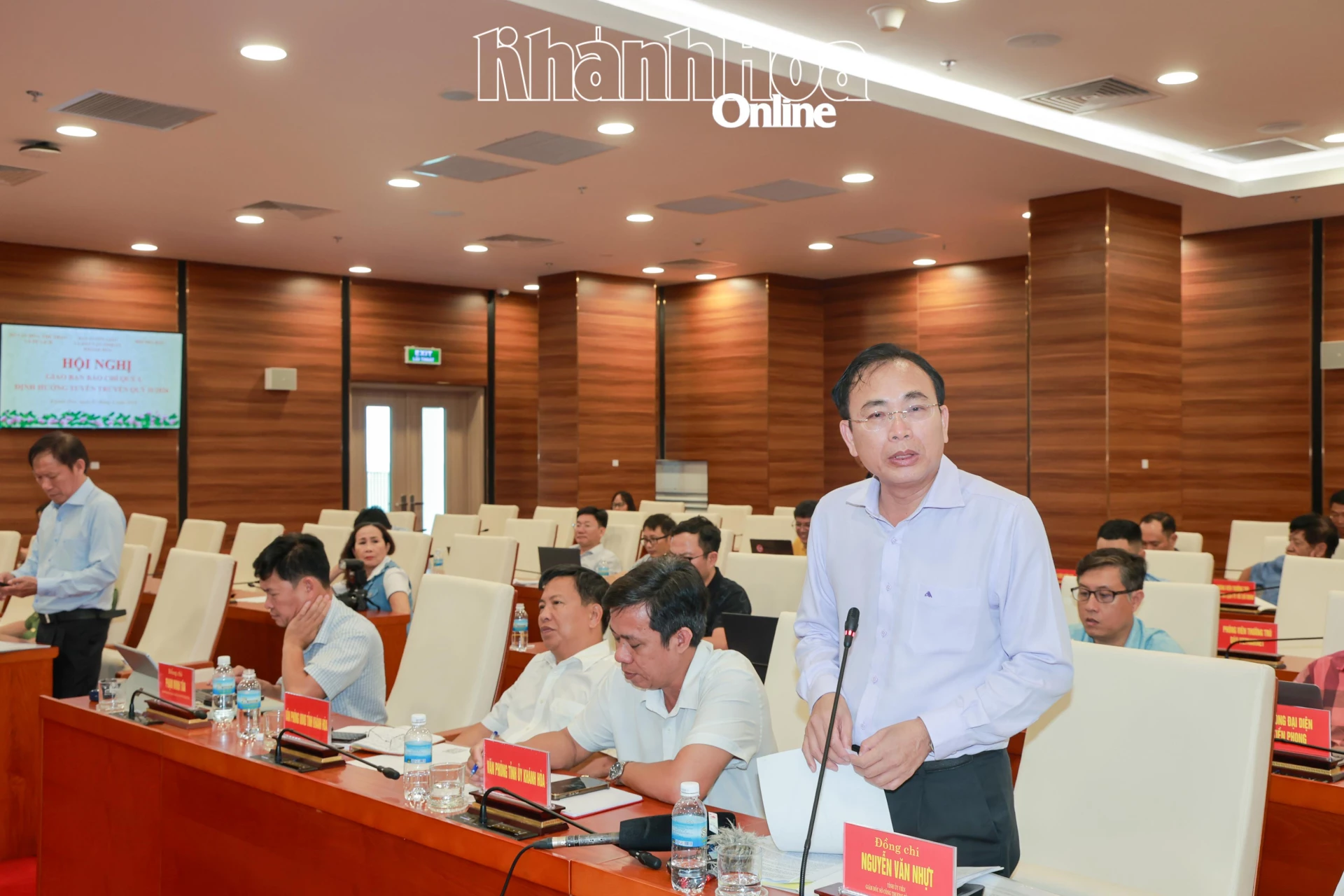 Ông Nguyễn Văn Nhựt – Giám đốc Sở Công thương thông tin đến phóng viên, nhà báo về các dự án nhà máy điện hạt nhân, dự án năng lượng trên địa bàn tỉnh.