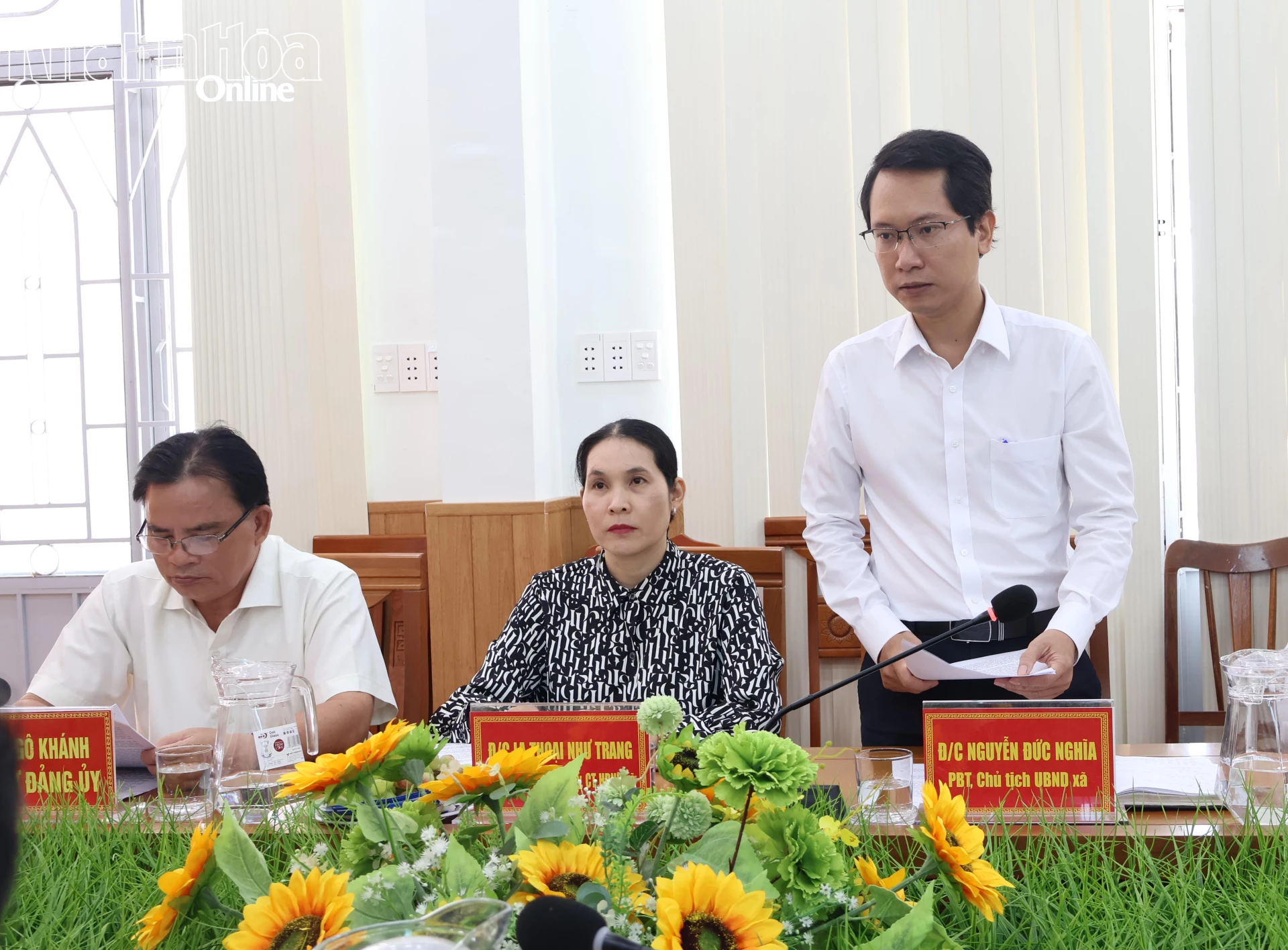 Lãnh đạo xã Phước Hữu báo cáo tình hình thực hiện các nhiệm vụ trong quý I/2026.