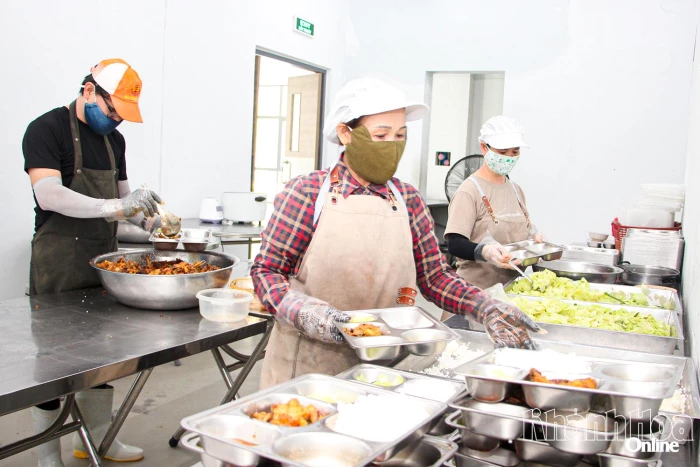 Nhiều doanh nghiệp triển khai hỗ trợ thiết thực cho người lao động