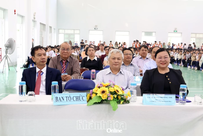 Hơn 500 thí sinh tham gia Kỳ thi Olympic Trường THPT Chuyên Lê Quý Đôn - Đông Hải lần thứ I