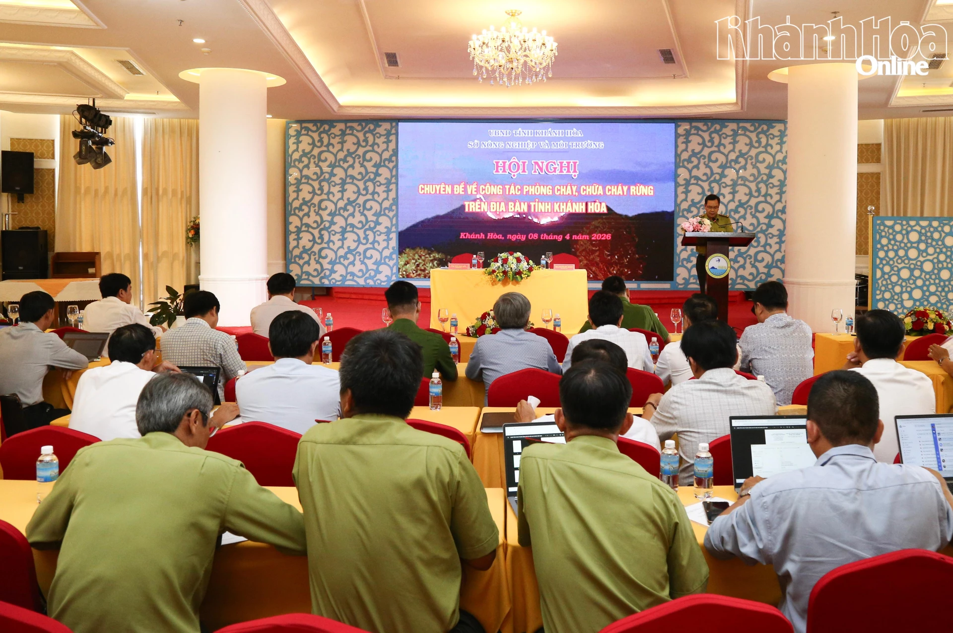 Quang cảnh tại hôi nghị