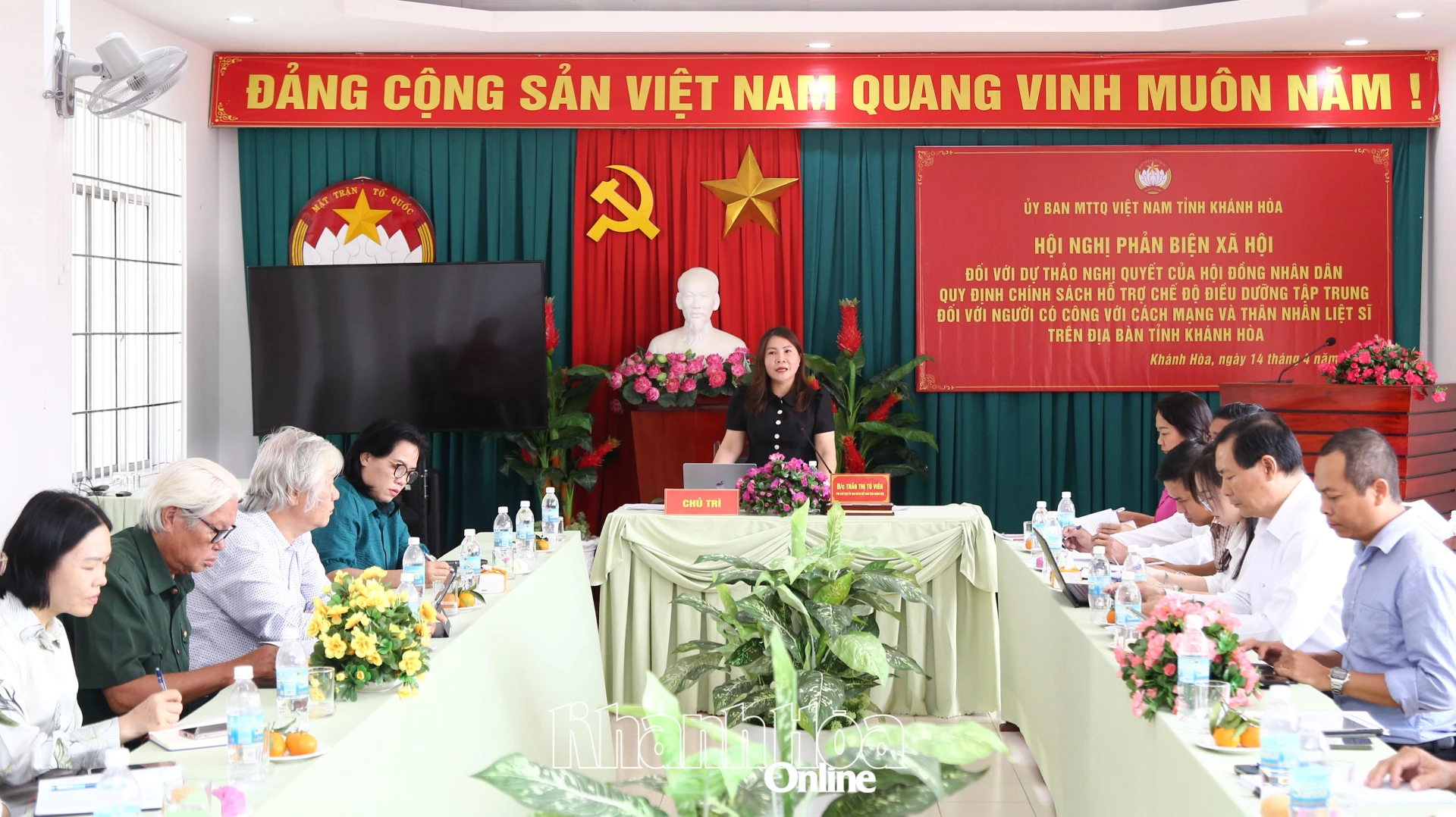 Quang cảnh tại hội nghị