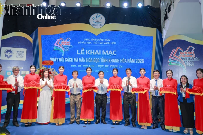 Sôi nổi Ngày hội sách và Văn hóa đọc ở Thư viện tỉnh