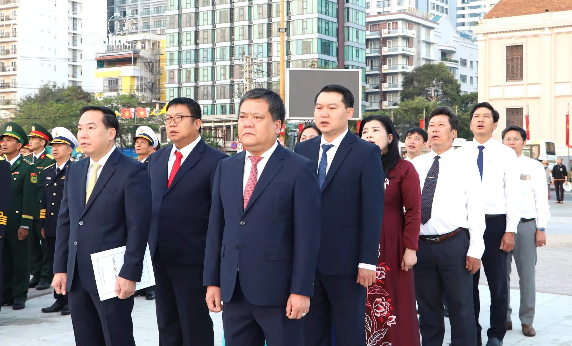 Trang trọng Lễ thượng cờ kỷ niệm 51 năm Giải phóng tỉnh Khánh Hòa