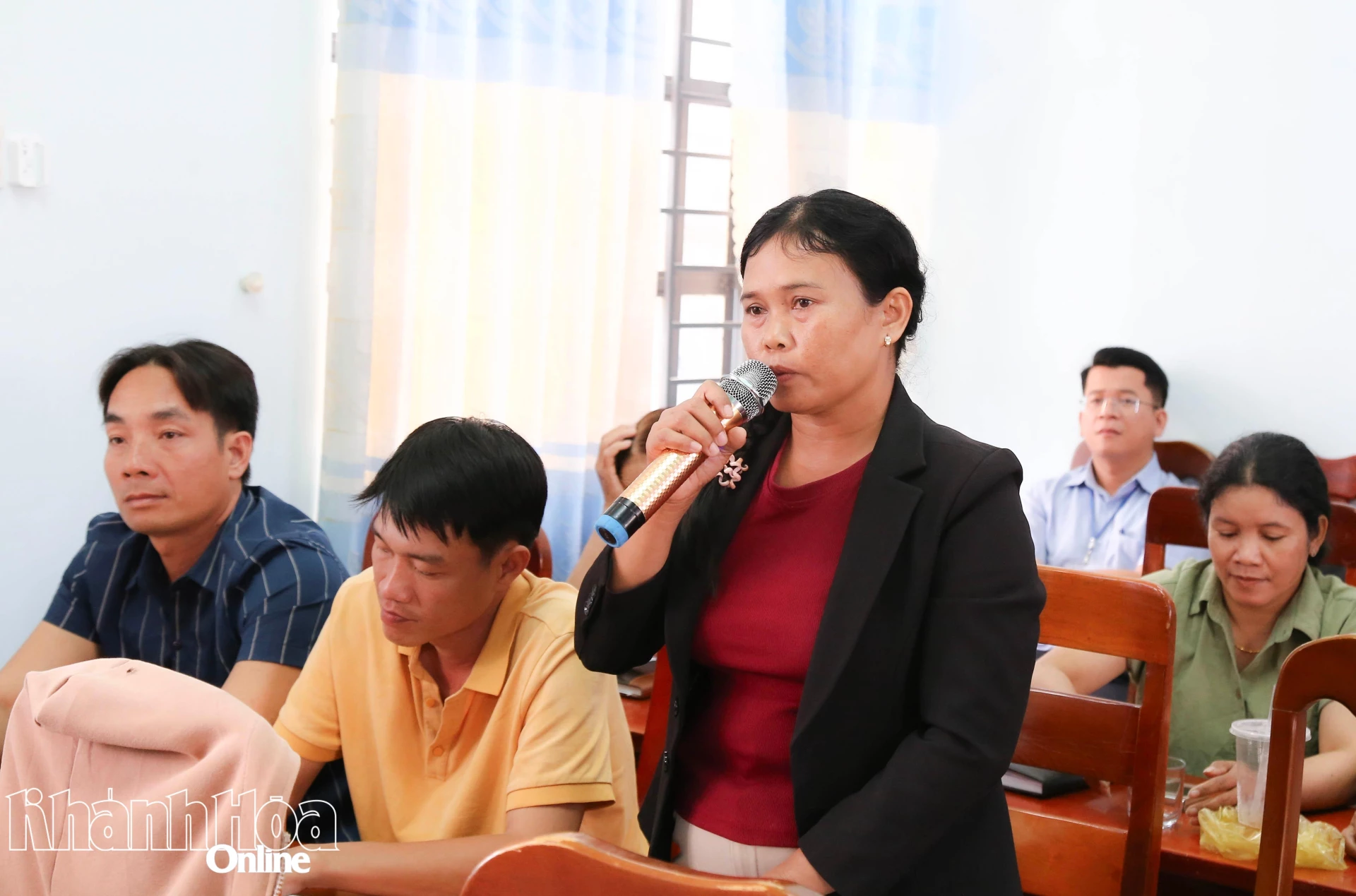 Cử tri xã Công Hải phát biểu ý kiến 