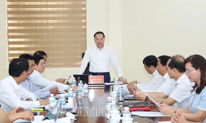 Kiểm tra công tác lãnh đạo, chỉ đạo và tổ chức thực hiện Nghị quyết số 57 của Bộ Chính trị đối với Đảng ủy, Bí thư Đảng ủy 2 sở và Văn phòng UBND tỉnh