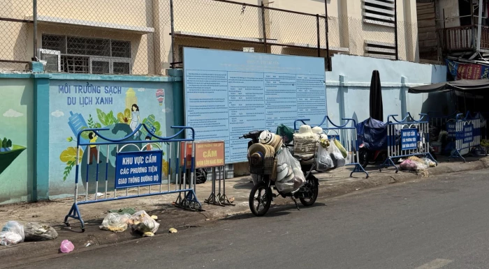 Cần sử dụng rào chắn giao thông đúng mục đích